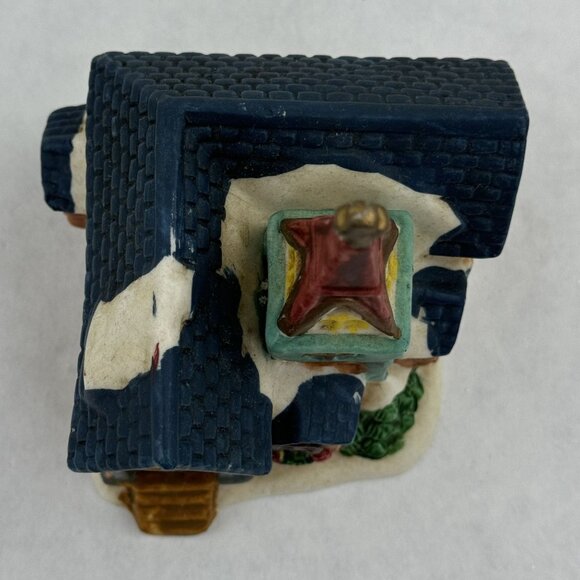 Vintage Ceramic Light-Up Christmas Village Church Chapel Wreath Snow Small 5" - Picture 5 of 14